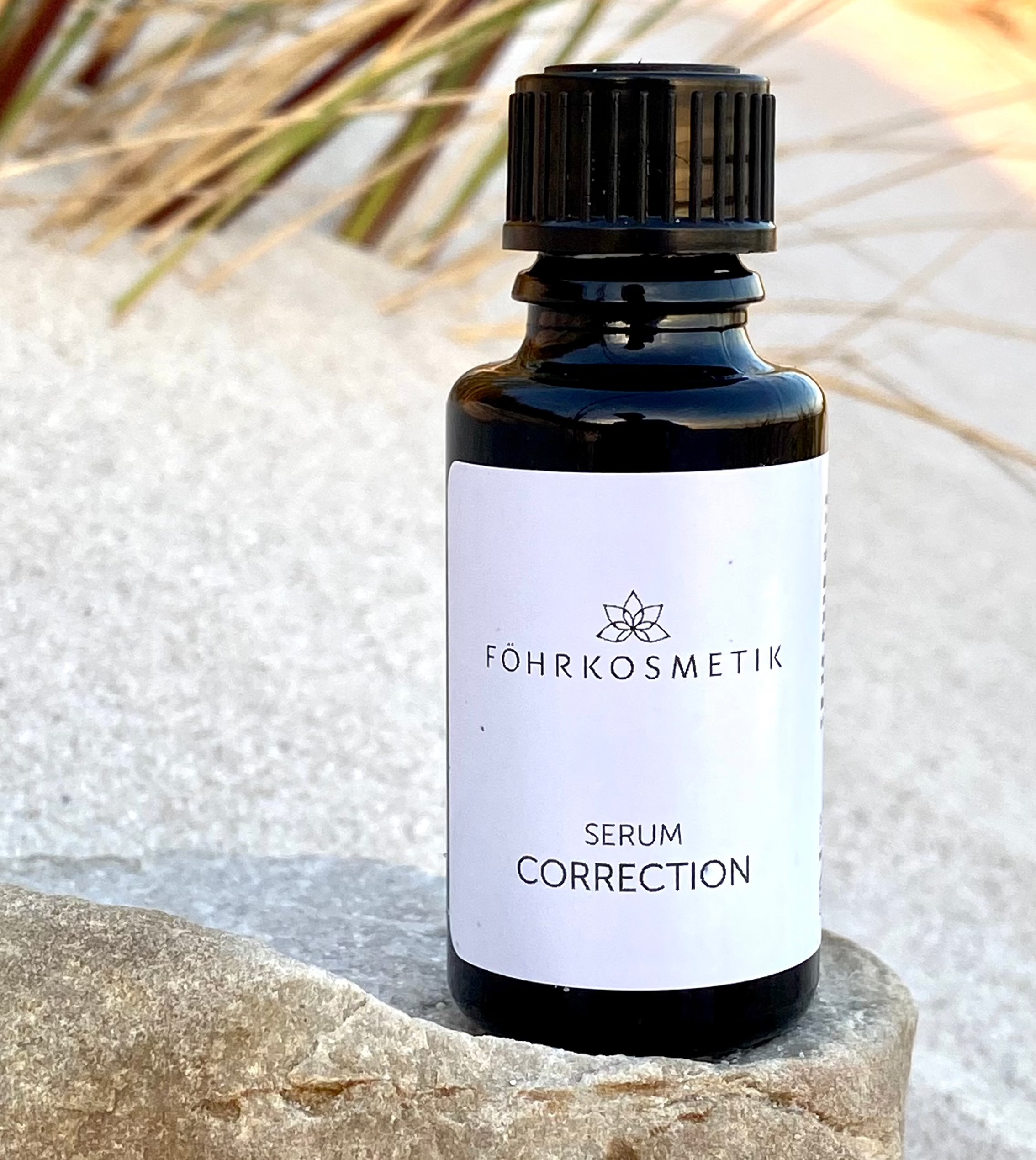CORRECTION SERUM bei Couperose & Pigmenten